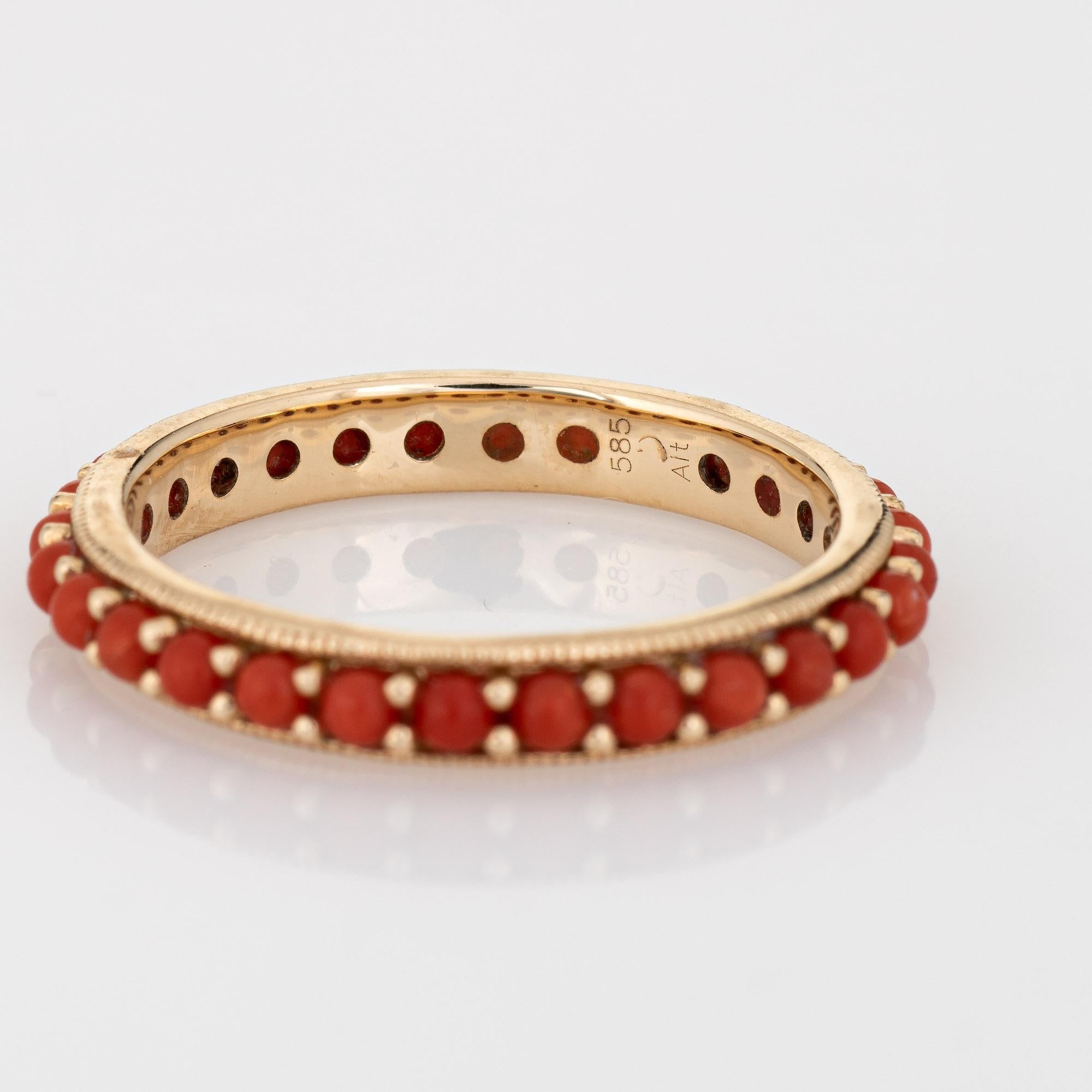 Bague d'éternité corail rouge méditerranéen diamant Sz 6 Or jaune 14k Bijoux fins Bon état - En vente à Torrance, CA