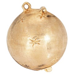 Vintage 60s Folding Picture Ball Orb Pendant Charm 14k Gold Celestial Stars