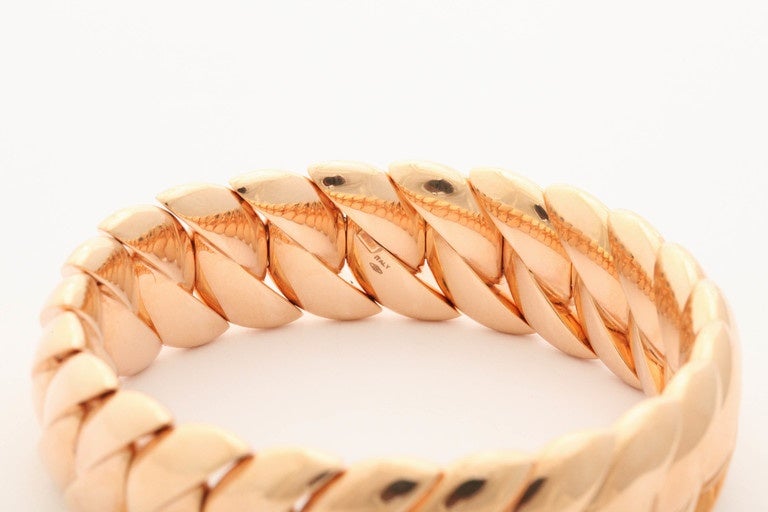 Women's Expandable Gold Curb Link Bangle Bracelet