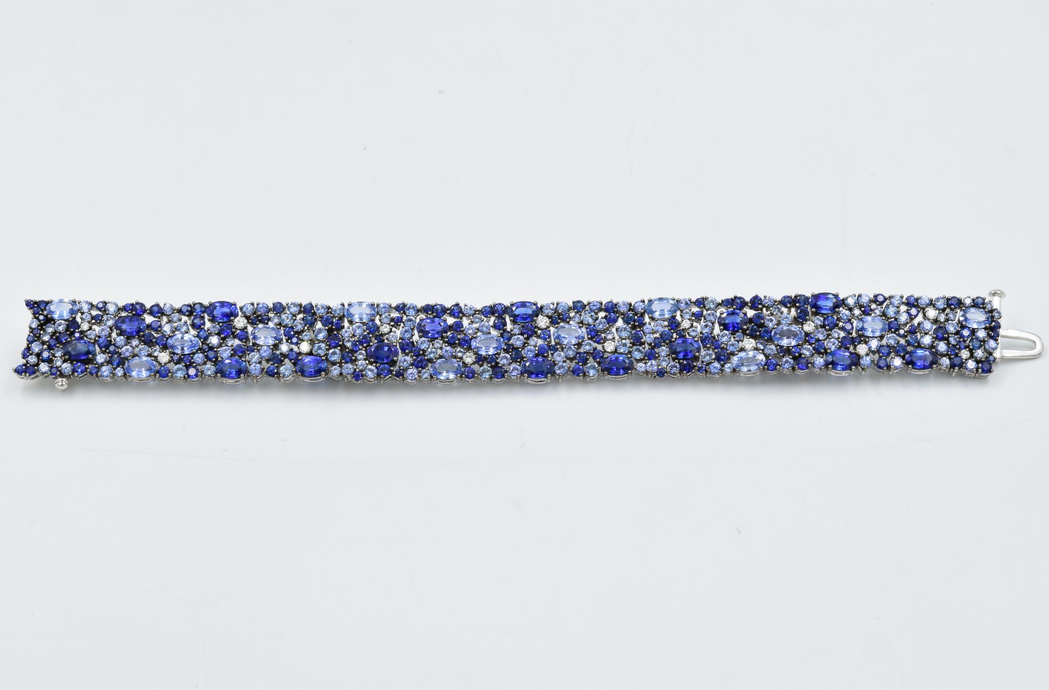Robert Procop American Glamour Bracelet - Dark and Light Blue Sapphire in 18k 5
