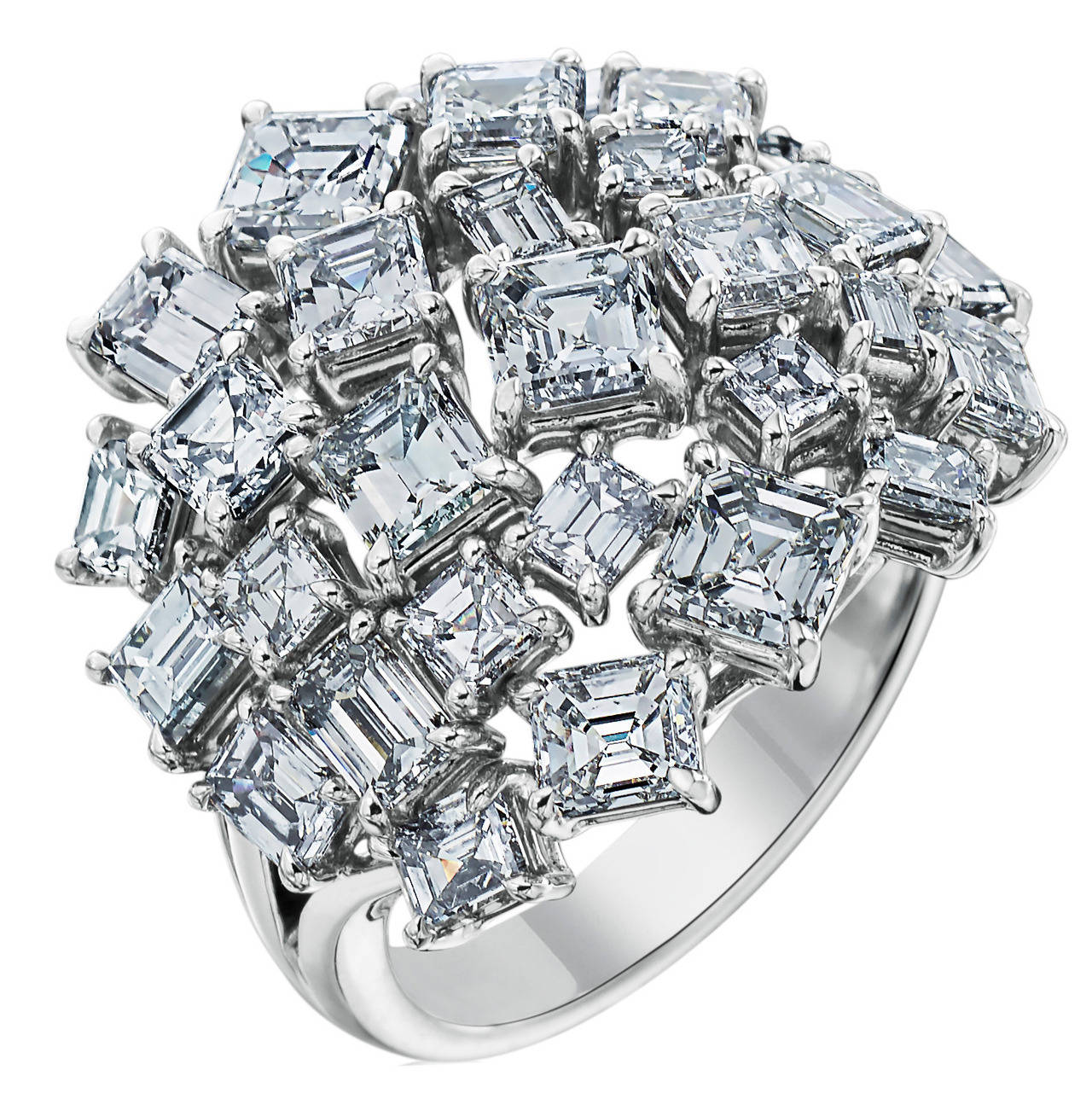 Asscher and Emerald-Cut Diamond Platinum Cluster Ring For Sale
