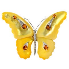 Mother-of-Pearl Gemstone Diamond Gold Butterfly Brooch
