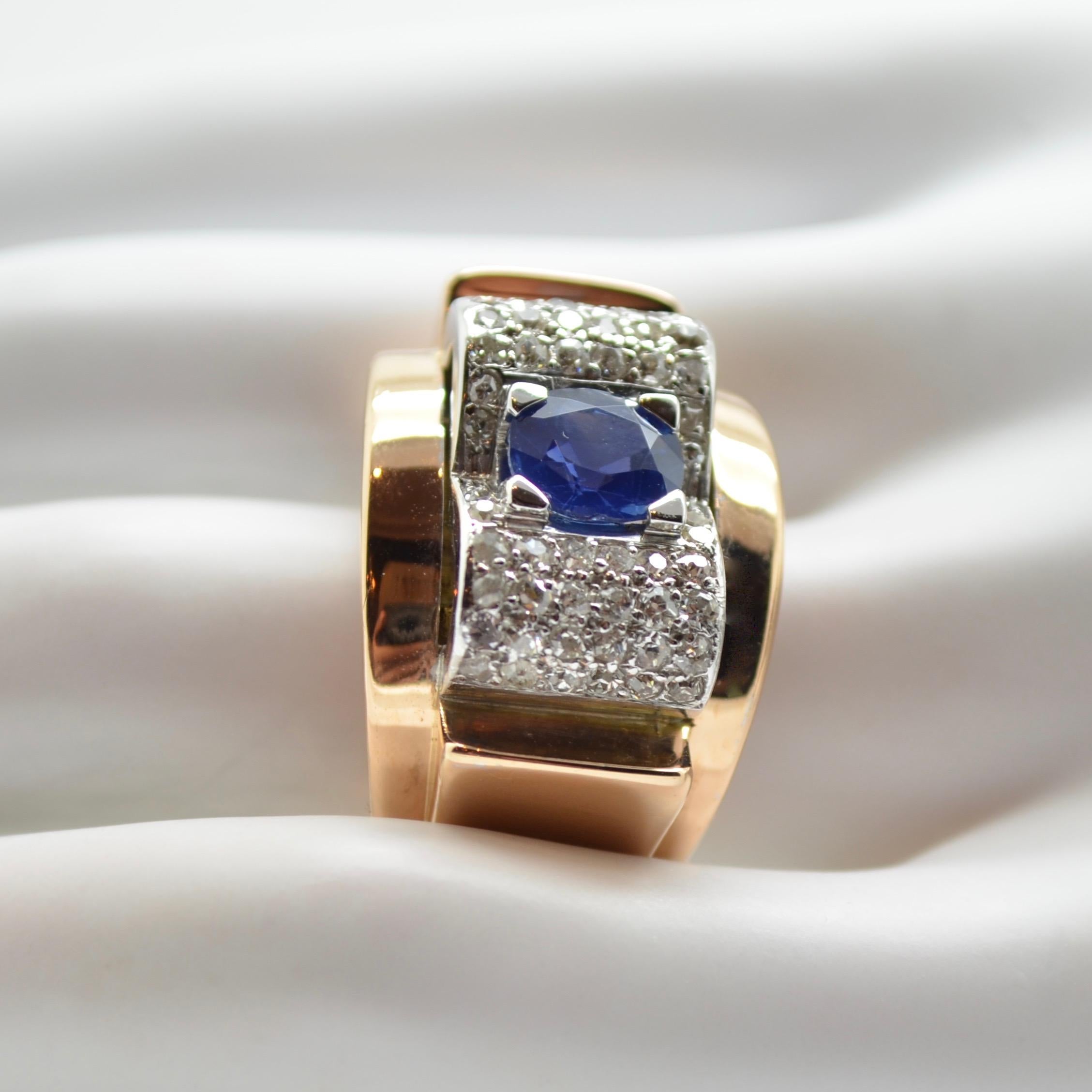 Old European Cut 1940s French Sapphire and Diamond 18 Karat Yellow Gold and Platinum Tank Ring