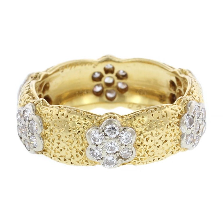 Buccellati 18 Karat Yellow Gold Diamond Band Ring For Sale at 1stDibs