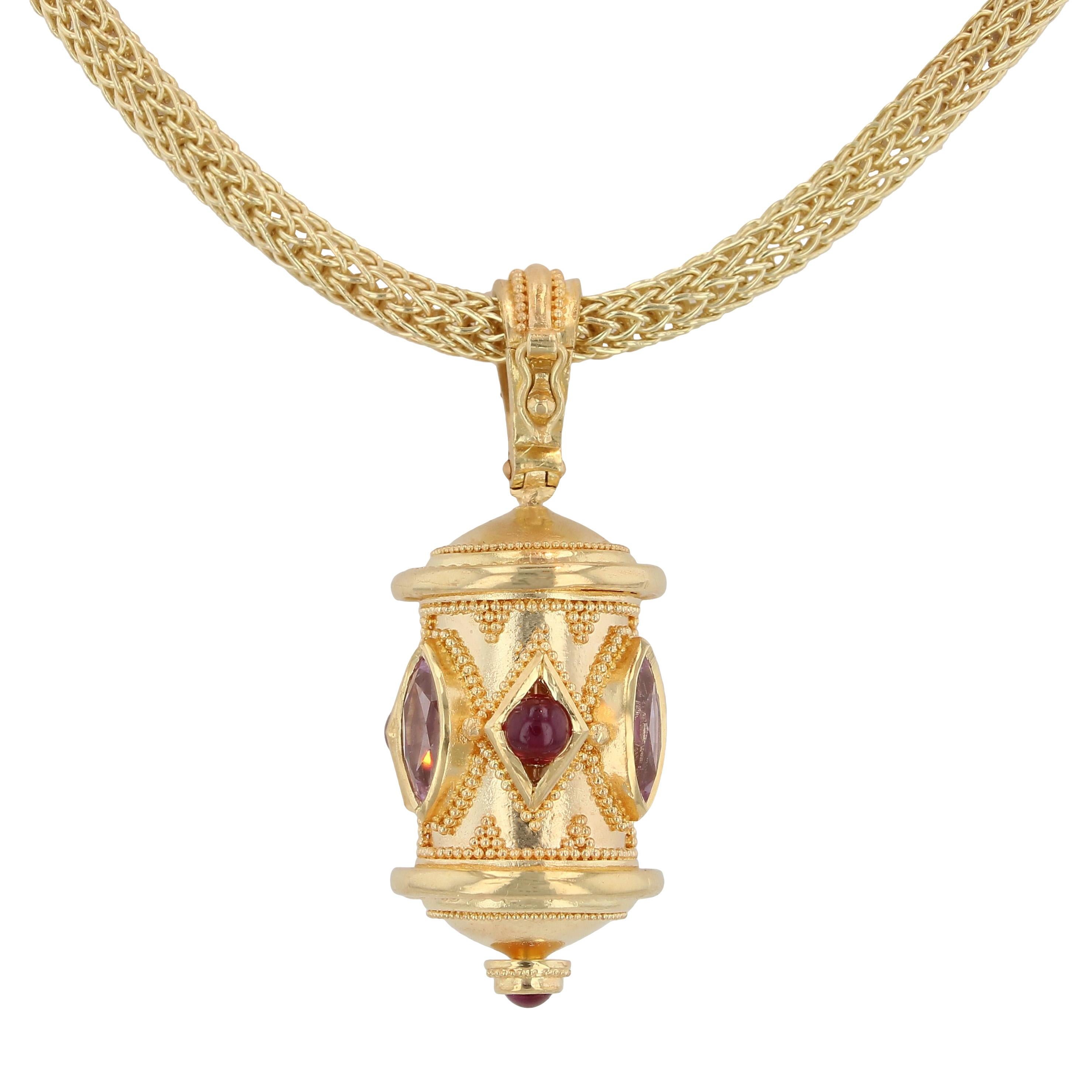 Le pendentif 