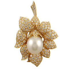 Van Cleef & Arpels Pearl Diamond Flower Brooch 9