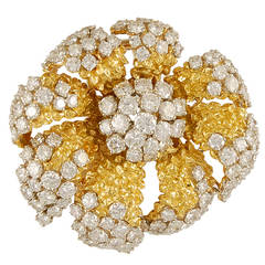 Van Cleef & Arpels Diamond Flower Brooch 10