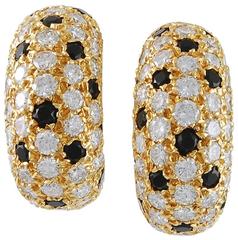 Van Cleef & Arpels Diamond & Onyx Earclips 12