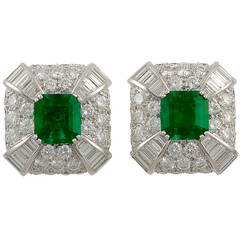 David Webb Emerald Diamond Earclips 9