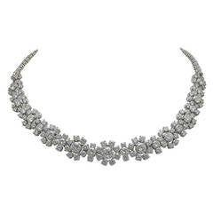Van Cleef & Arpels Diamond Flower Necklace 12