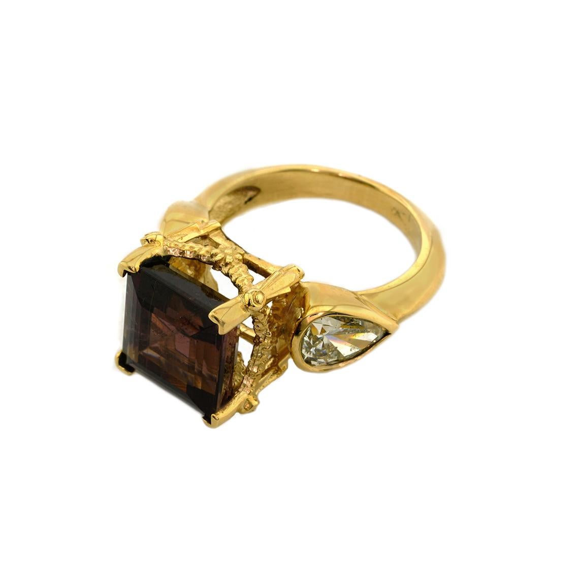 William Llewellyn Griffiths Diamonds and Tourmaline Romantic Rites Ring (Carréeschliff)