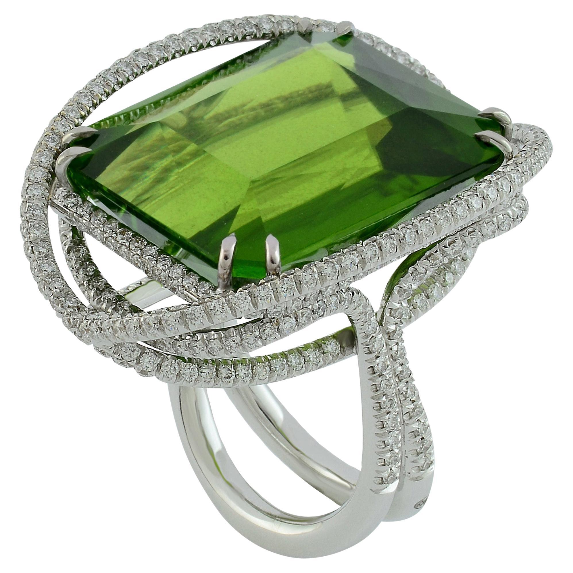 Unique 53.50 Kt Peridot  Diamonds 18 KT White Gold Cocktail Ring For Sale