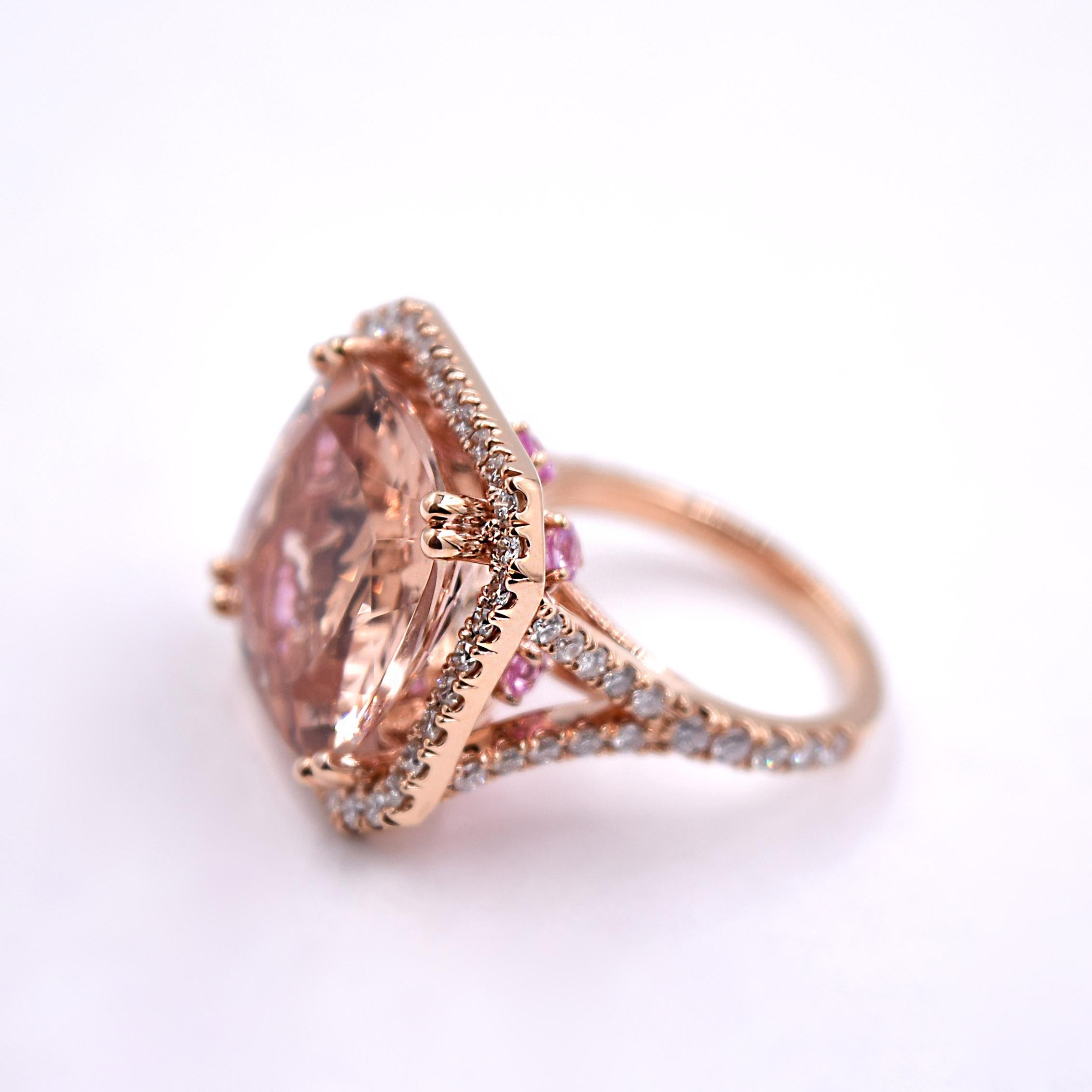Contemporary Morganite with Pink Sapphires and White Diamonds Cocktail Ring in 18 Karat Gold For Sale