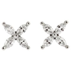 Boucles d
oreilles « Compass Point » en or blanc 18 carats avec diamants taille marquise