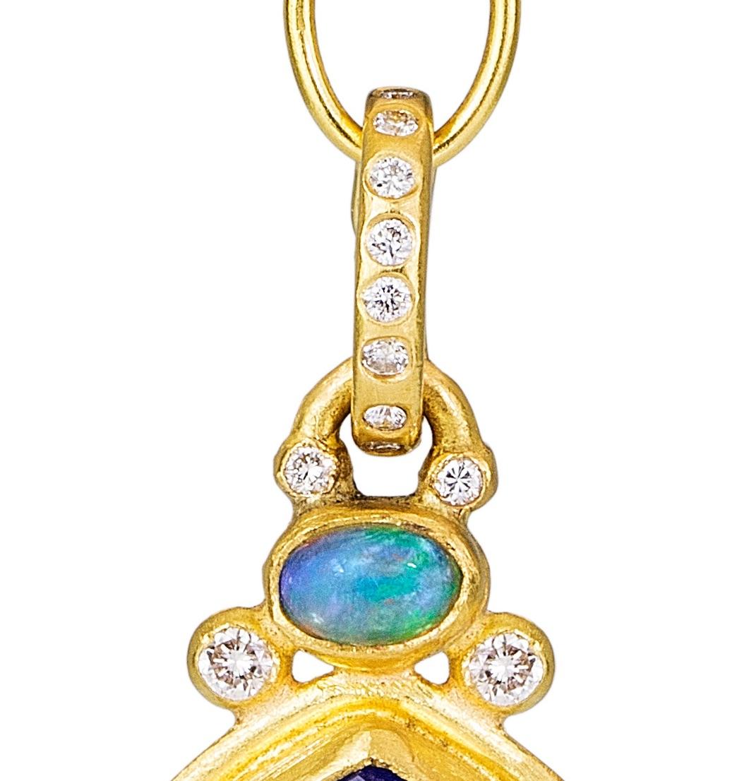 22K Gold Link Necklace with 45 Carat Tanzanite, Ethiopian Opal & Diamond Pendant (Rosenschliff) im Angebot