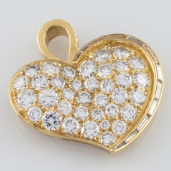 Bulgari Bvlgari 20 Karat Yellow Gold Diamond Heart Pendant