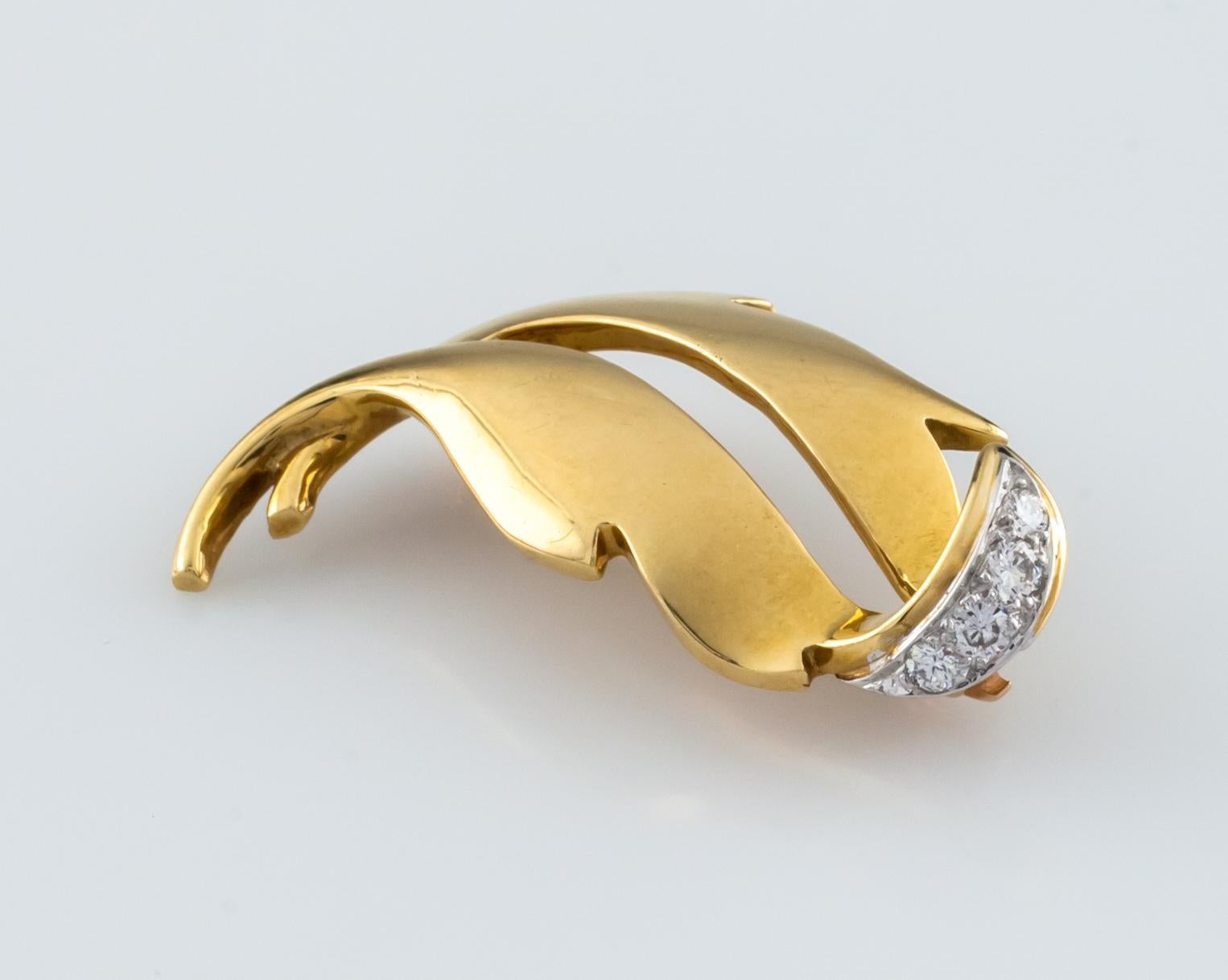 Tiffany & Co. 18 Karat Yellow Gold Leaf Brooch with Diamonds In Good Condition In Sherman Oaks, CA
