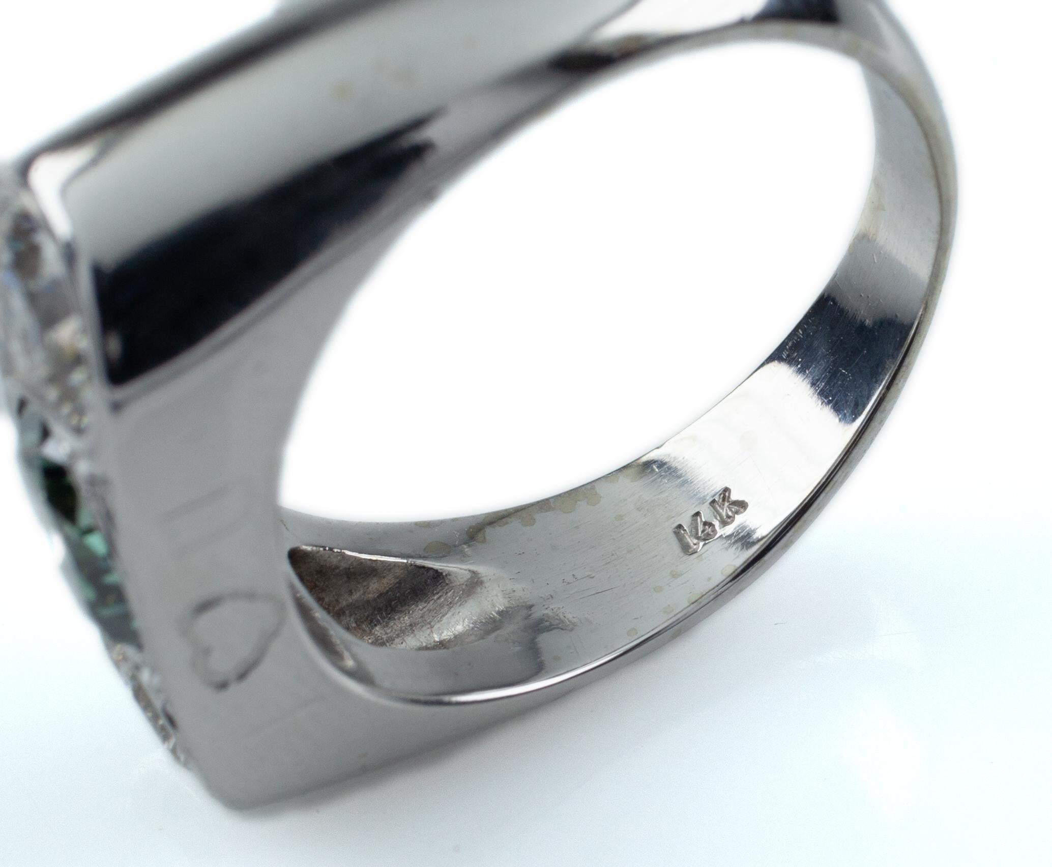 1.00 Carat Blue Diamond 14 Karat White Gold Three-Diamond Ring For Sale 3