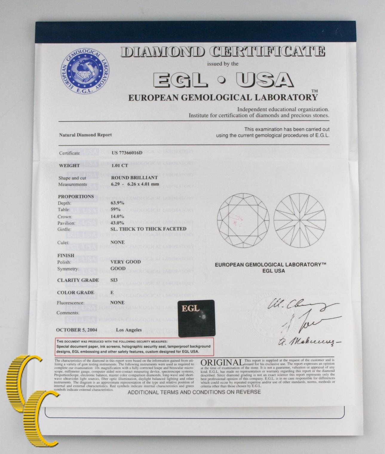 Round Cut 1.00 Carat Diamond Solitaire Pendant 18 Karat Gold Snake Chain EGL Certified For Sale