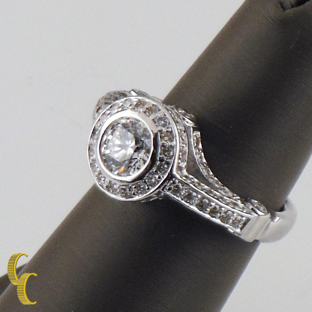 2.00 Carat Round Brilliant Diamond Halo 14 Karat White Gold Engagement Ring In Good Condition For Sale In Sherman Oaks, CA