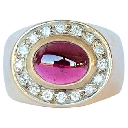 Vintage-Cluster-Ring mit Rubin und Diamant aus 9 Karat Gold