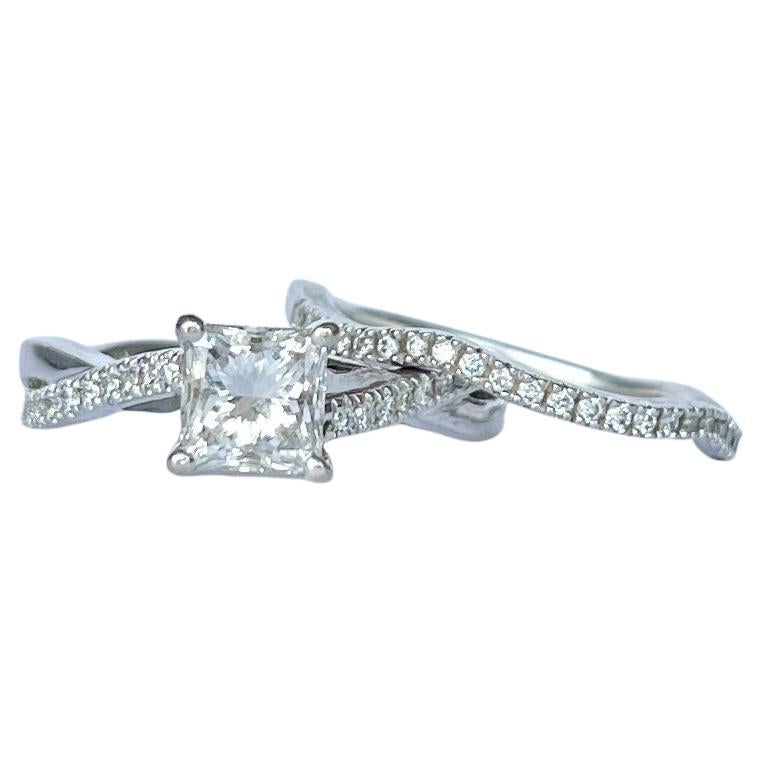 Princess Cut Diamond and 18 Carat White Gold Engagement / Wedding Set For Sale