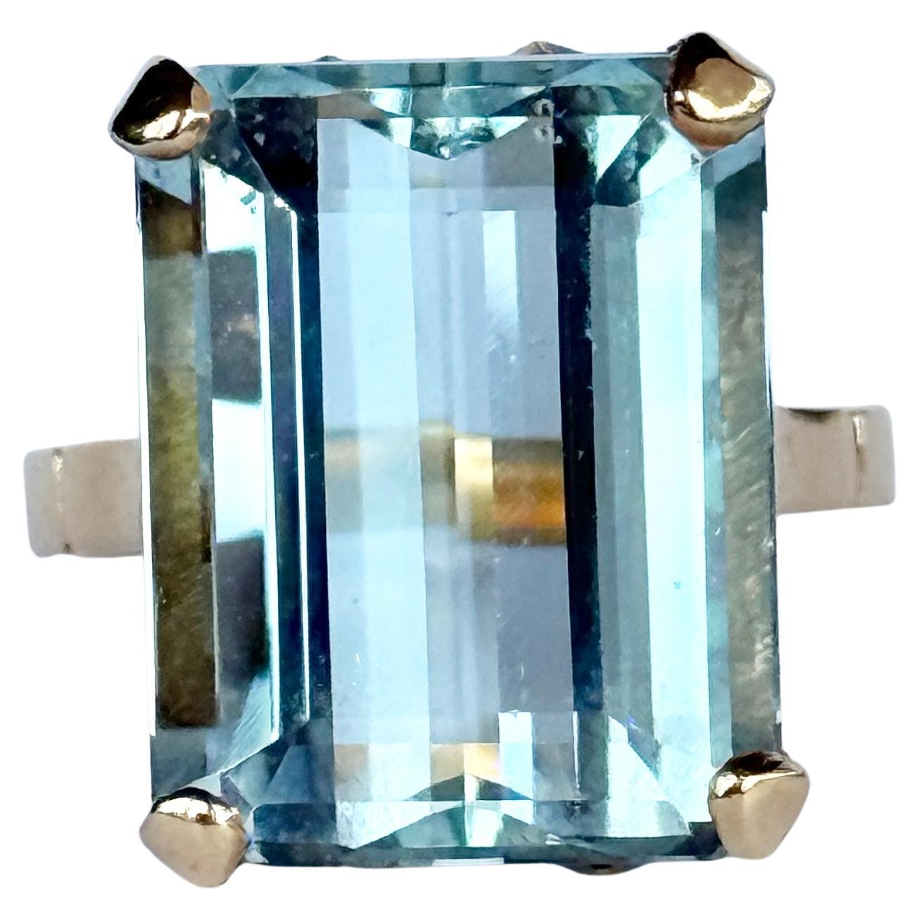 Vintage Aquamarin und 15 Karat Gold Cocktail Ring