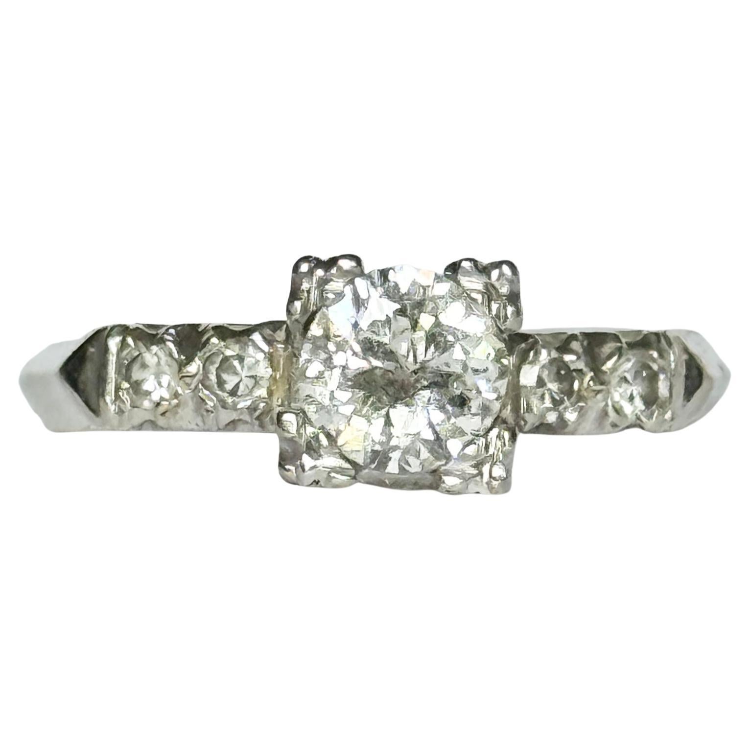 Edwardian 14 Karat Weißgold und Diamant Solitär Ring im Angebot