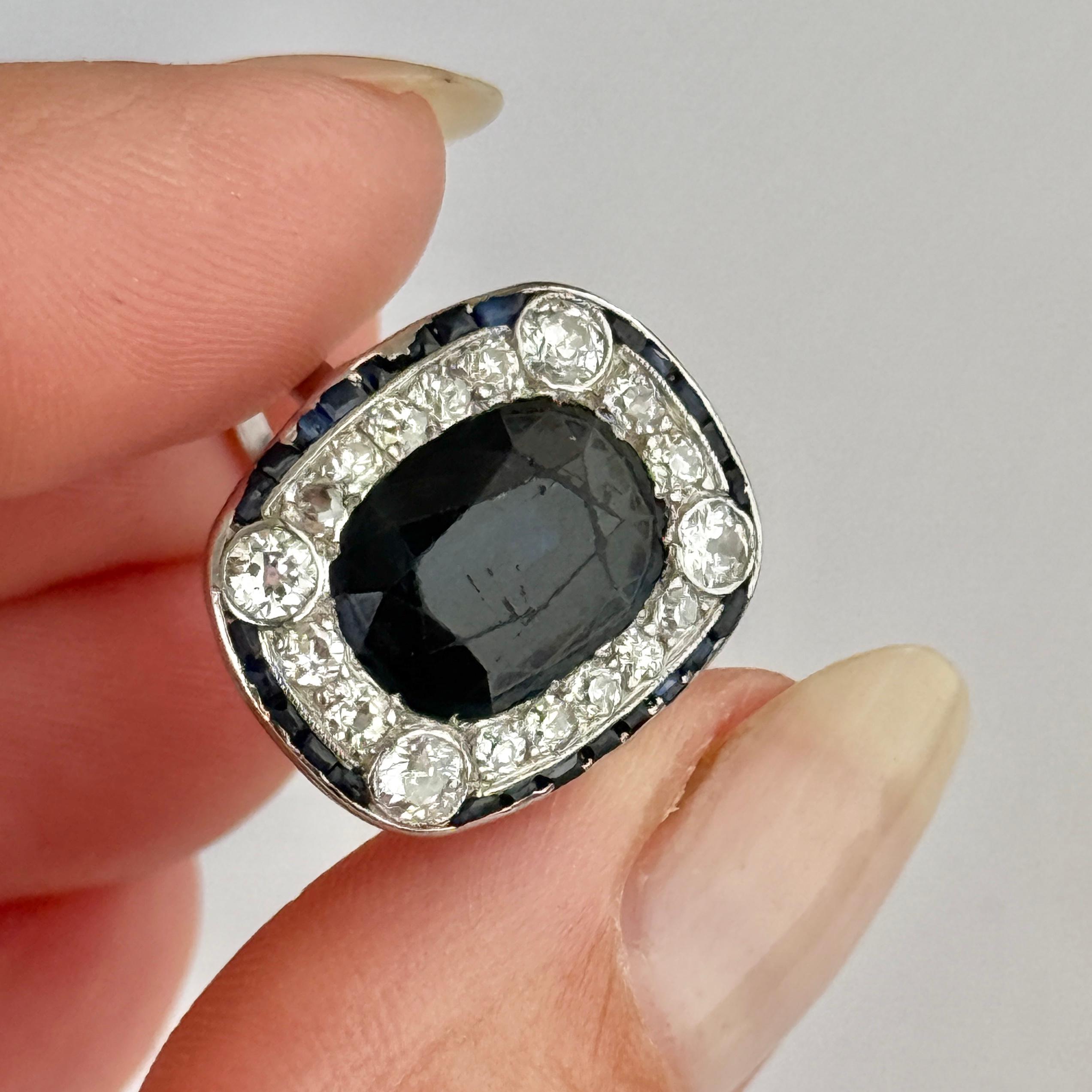 Art Deco Saphir und Diamant Platin Cluster Panel Ring im Zustand „Gut“ im Angebot in Chipping Campden, GB