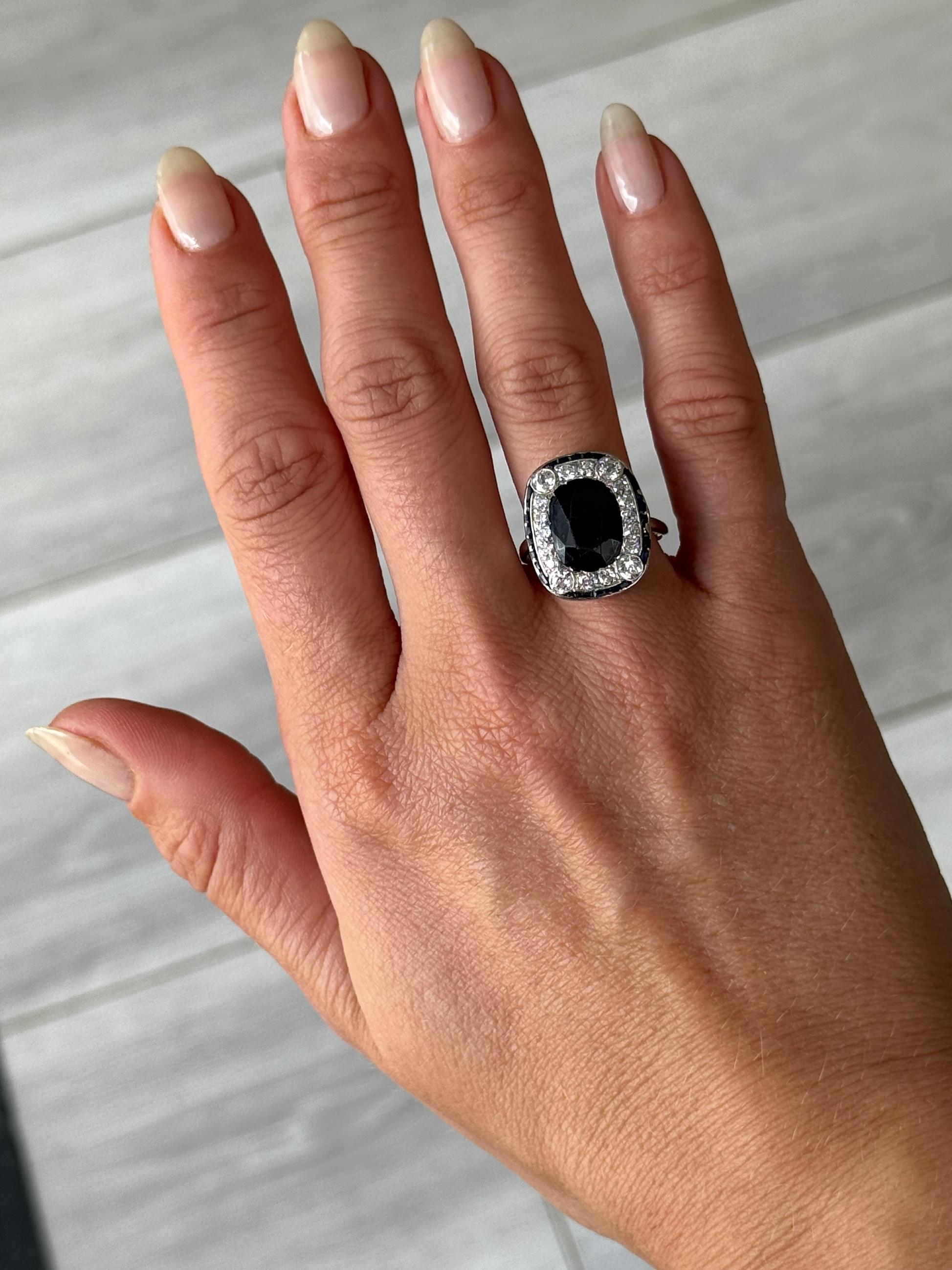 Art Deco Saphir und Diamant Platin Cluster Panel Ring (Art déco) im Angebot