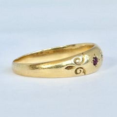Victorian Diamond and Ruby 18 Carat Gold Star Setting Ring