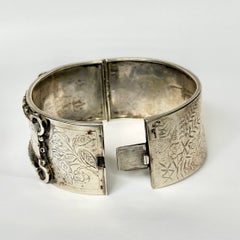Vintage Silver Decorative Bangle