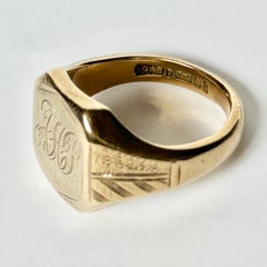 Vintage 9 Carat Gold Signet Ring