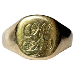 Vintage 9 Carat Gold Signet Ring
