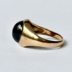 Vintage Garnet Cabochon and 9 Carat Gold Signet Ring