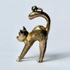 Vintage Cat Figurine 9 Carat Gold Charm