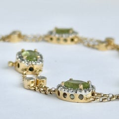 Vintage 18 Carat Peridot and Diamond Chain Bracelet