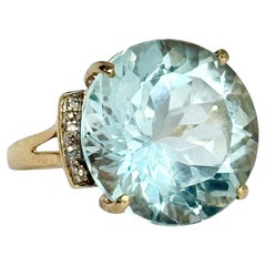 Vintage Aquamarine and Diamond 18 Carat Gold Solitaire Ring