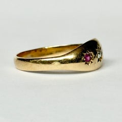 Art Deco Diamond and Ruby 18 Carat Gold Star Setting Ring