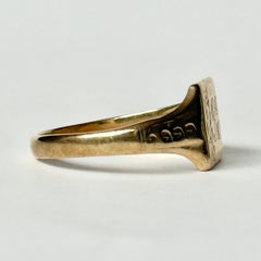 Vintage 9 Carat Gold Signet Ring