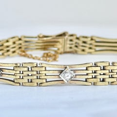 Pulsera vintage con diamantes y oro de 18 quilates con diseño de puerta