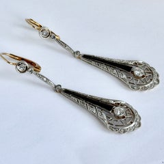 Pendientes colgantes Art Déco de diamantes y platino