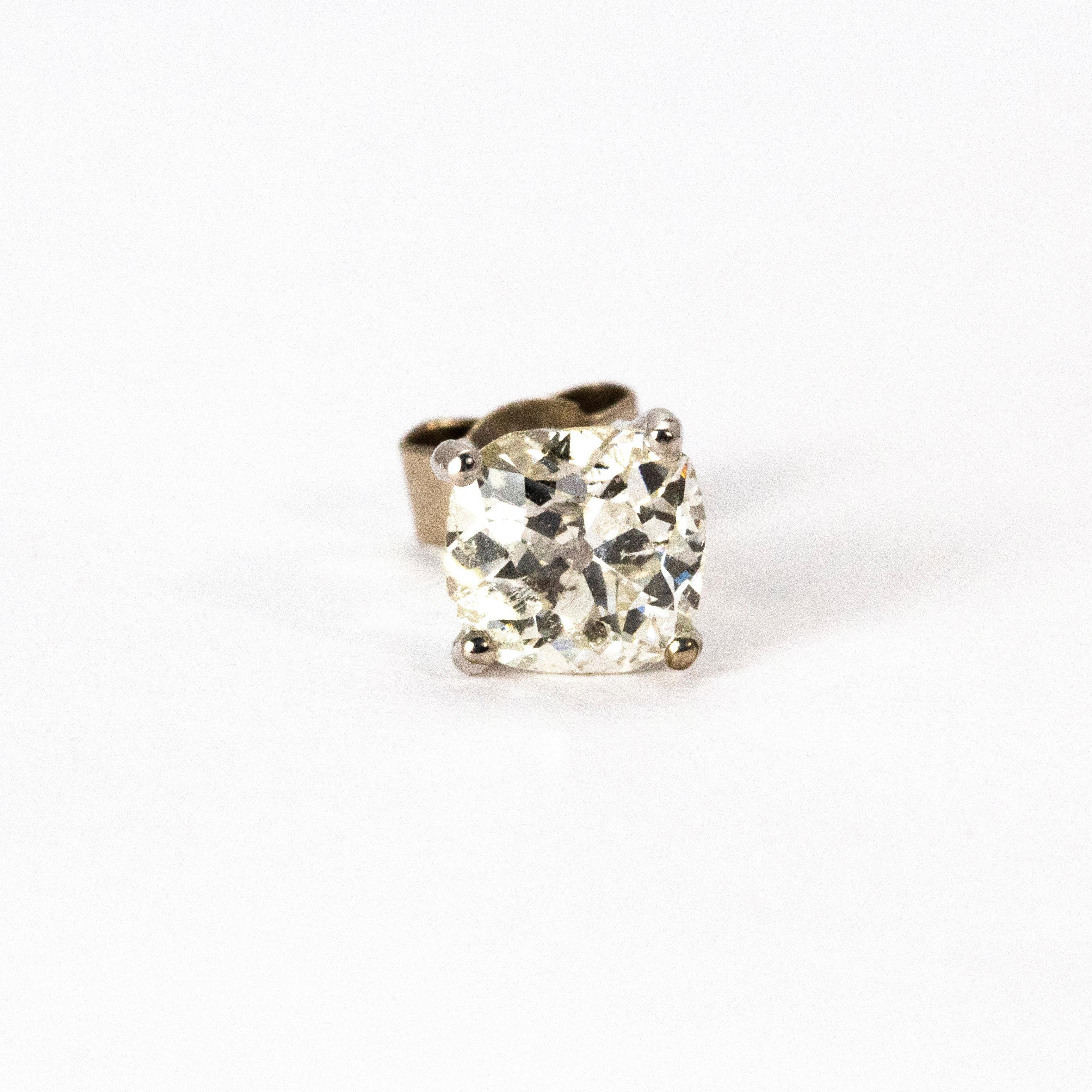 Art Deco Diamond Stud Earrings In Good Condition In Chipping Campden, GB