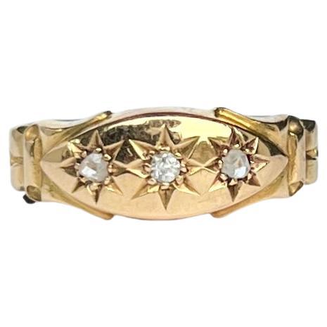 Dreisteiniger Vintage-Ring aus Diamanten und 18 Karat Gold im Angebot