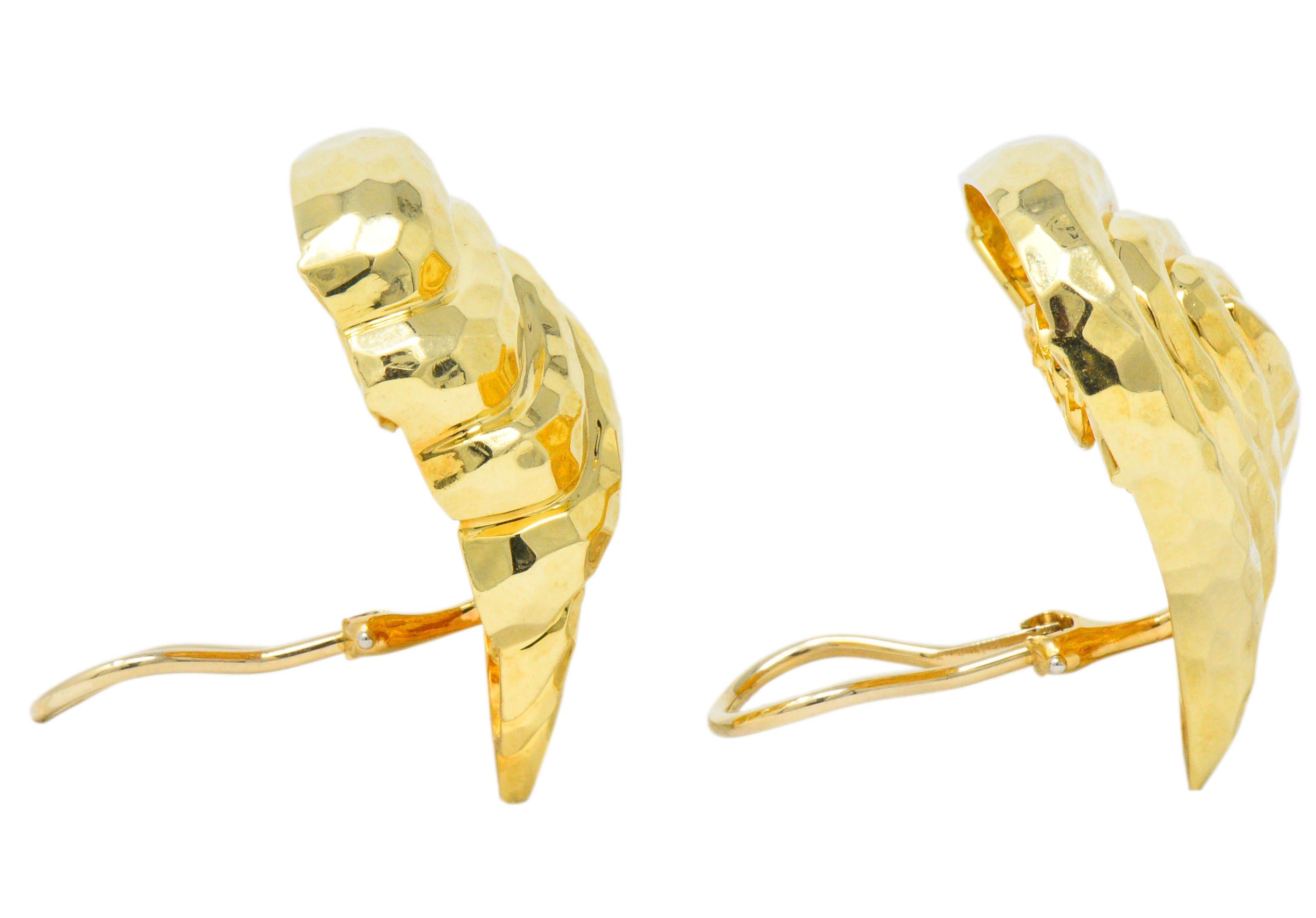 Henry Dunay Contemporary 18 Karat Gold Ear-Clips In Excellent Condition In Philadelphia, PA