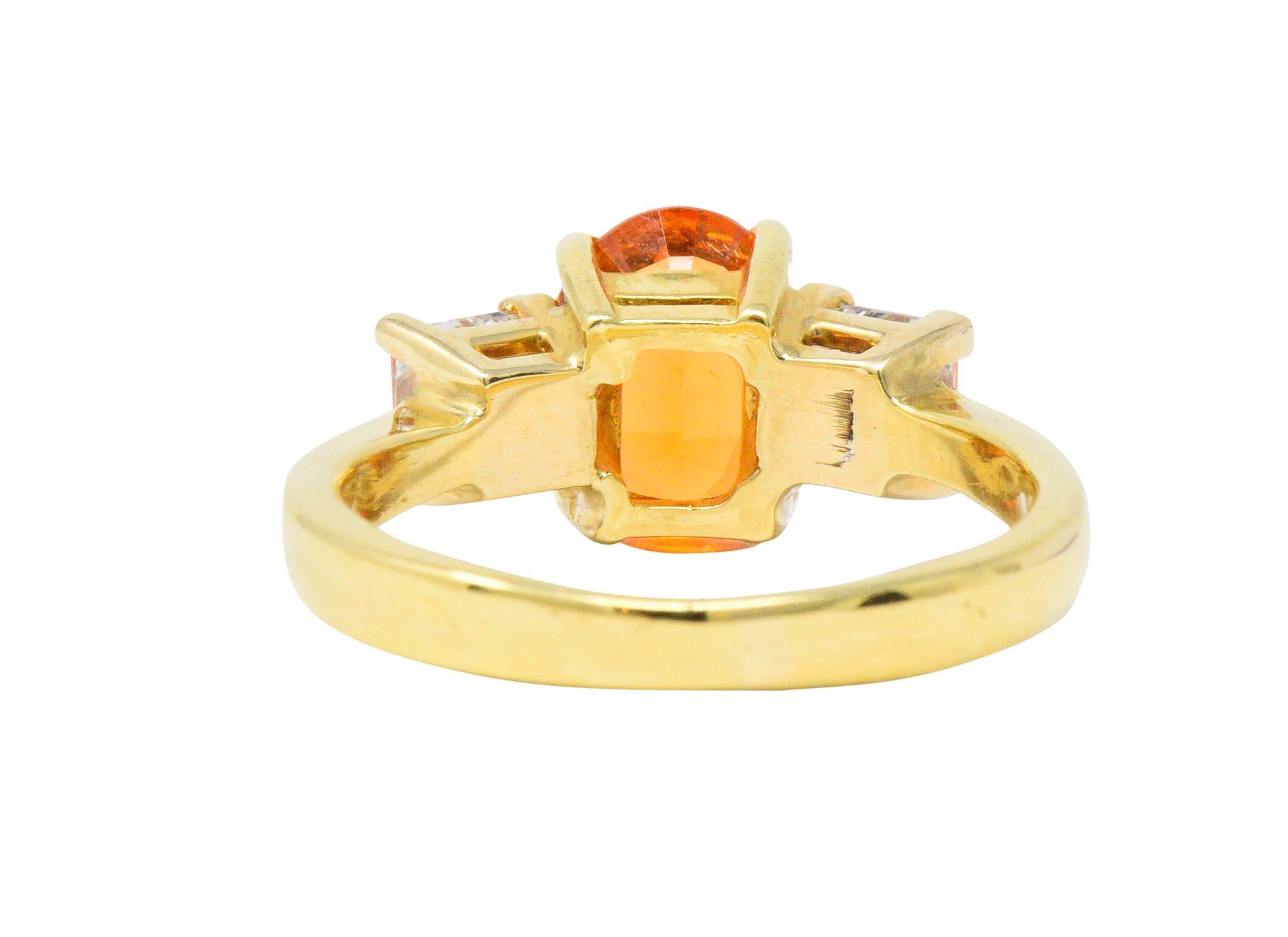 Contemporary 4.60 Carat Spessartite Garnet Diamond 18 Karat Gold Ring 2