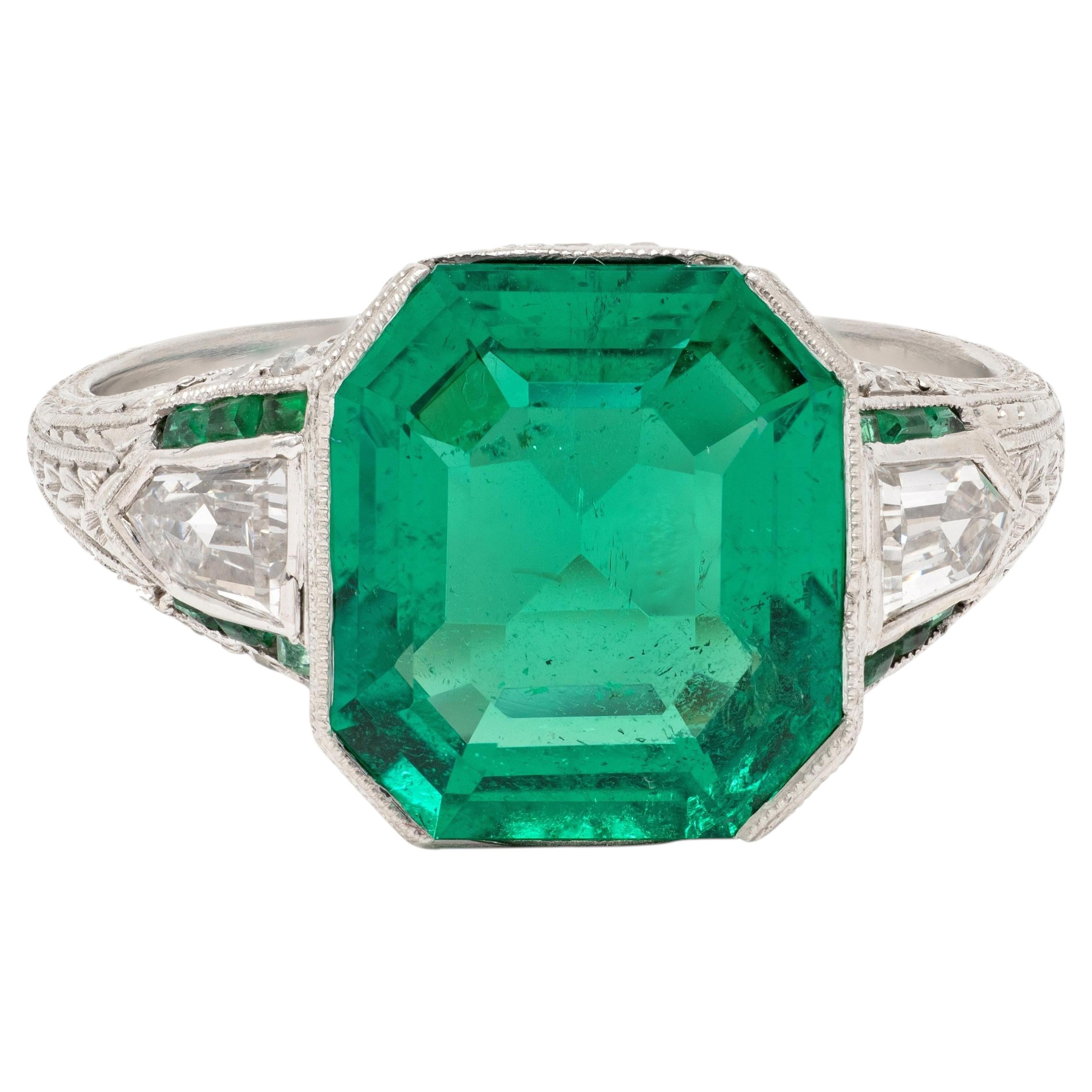 Art-Déco-Ring im Vintage-Weizen-Stil aus Platin mit kolumbianischen Smaragden und Diamanten (insgesamt 3,57 Karat) – AGL