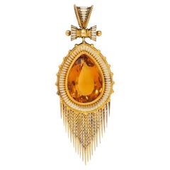 Ciondolo antico in oro giallo 14 carati con smalto citrino, in stile neotradizionale etrusco vittoriano, con frange
