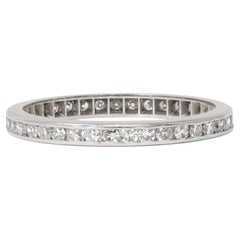 Fede nuziale vintage in platino con diamanti Art Déco da 0,60 CTW, con montatura a canale