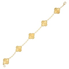 Pulsera «Alhambra Station Link» contemporánea de Van Cleef & Arpels de 2020, en oro de 18 quilates